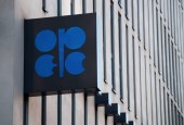 世界能源格局巨变：OPEC危机四伏，俄沙酝酿永久石油联盟